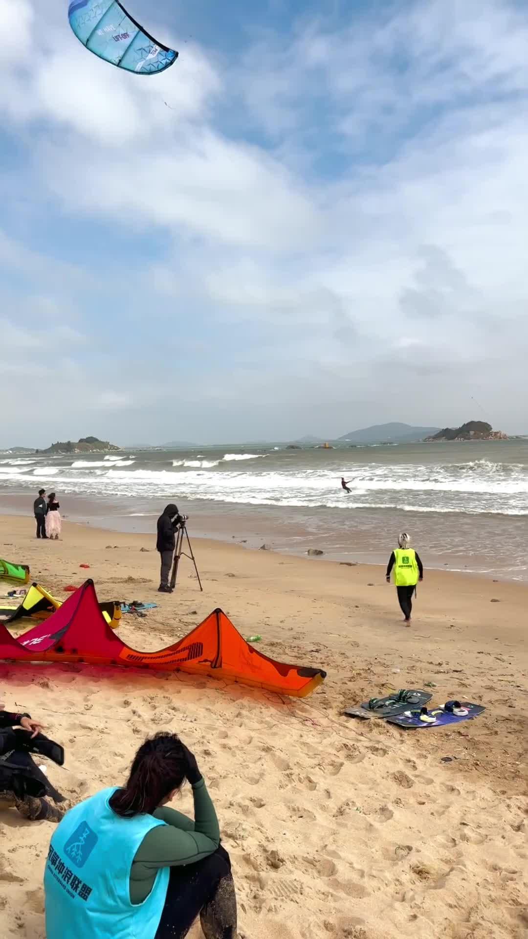 平潭姑娘，冠軍！以風為媒，踏浪馳騁